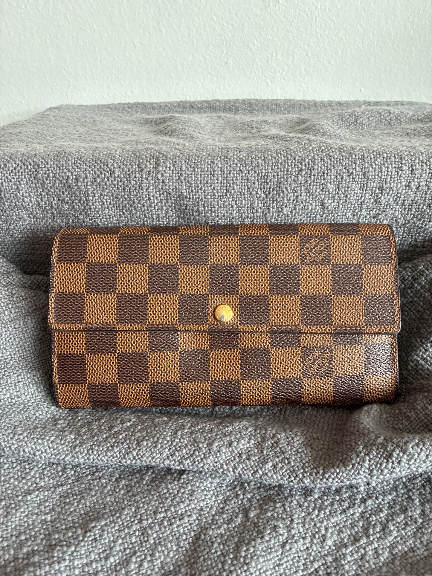 Louis Vuitton Damier Ebene wallet