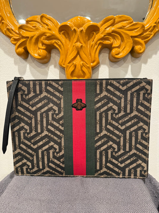 Gucci Limited Edition Kaleidoscope Zip Clutch | Like New