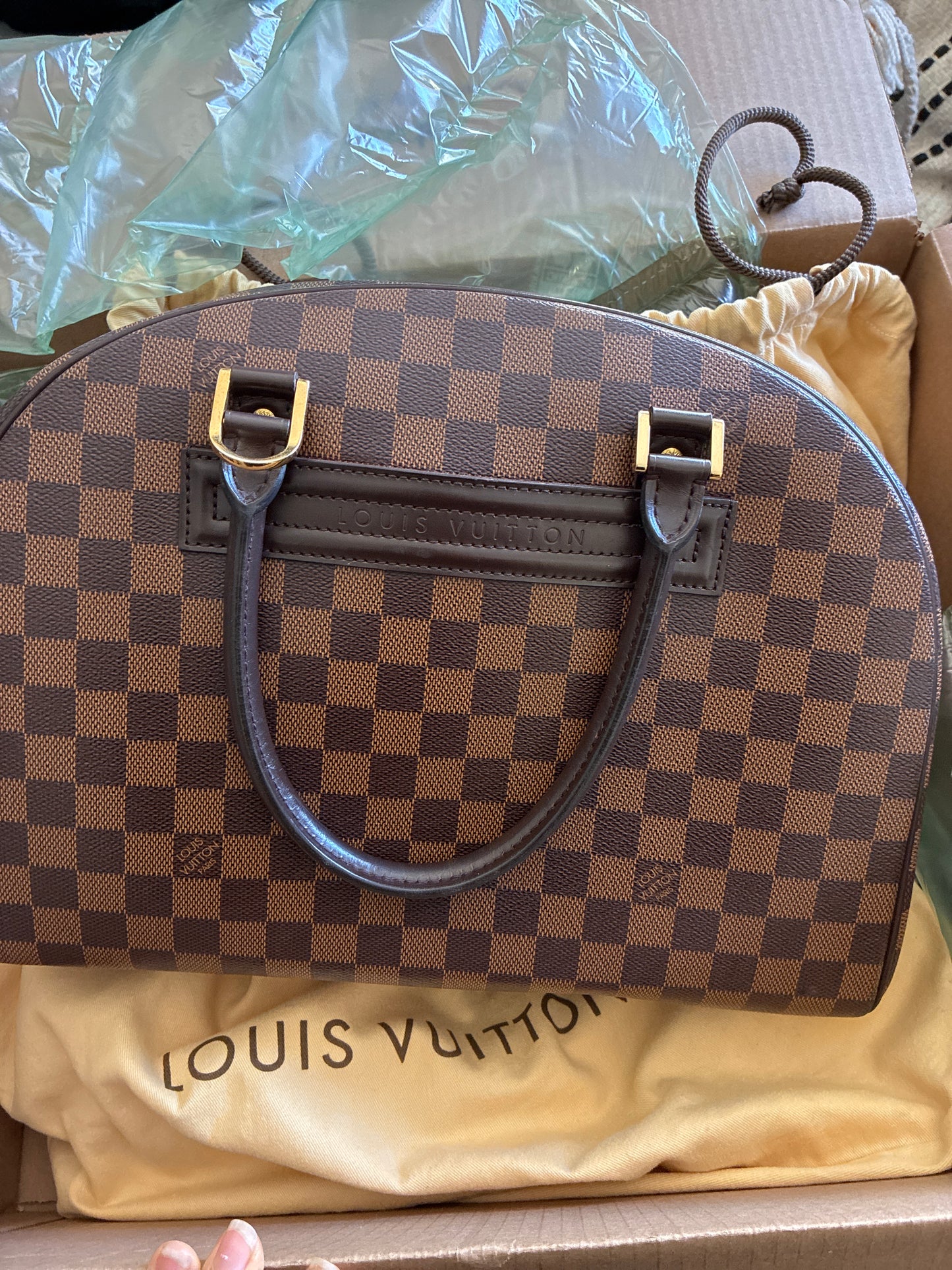 ✨ Authentic Louis Vuitton Damier Ebene Nolita ✨