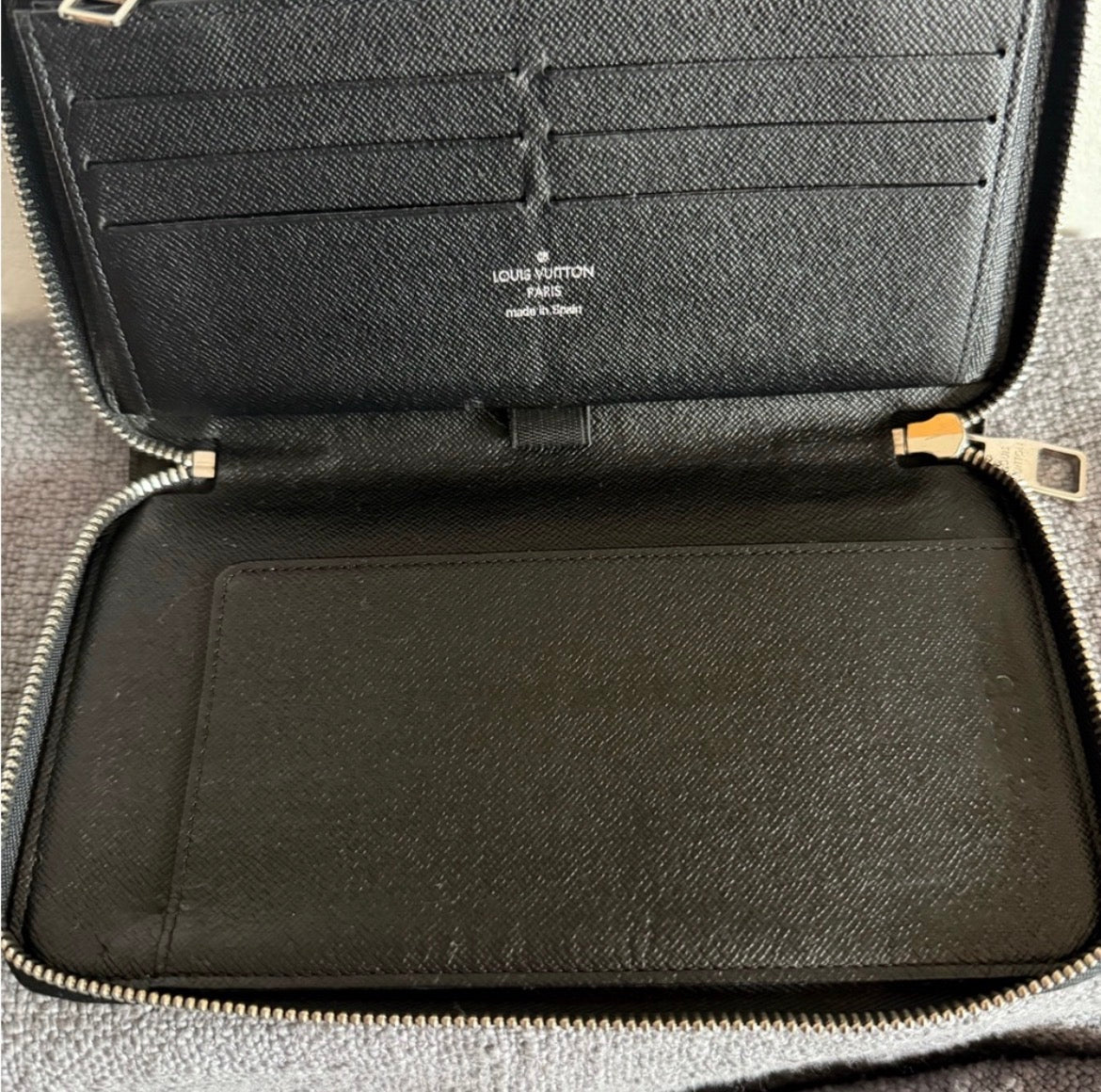 Louis Vuitton Damier Graphite organizer