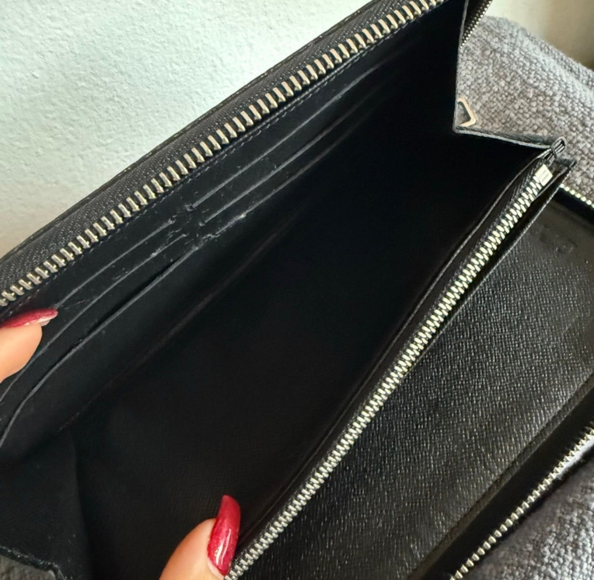 Louis Vuitton Damier Graphite organizer