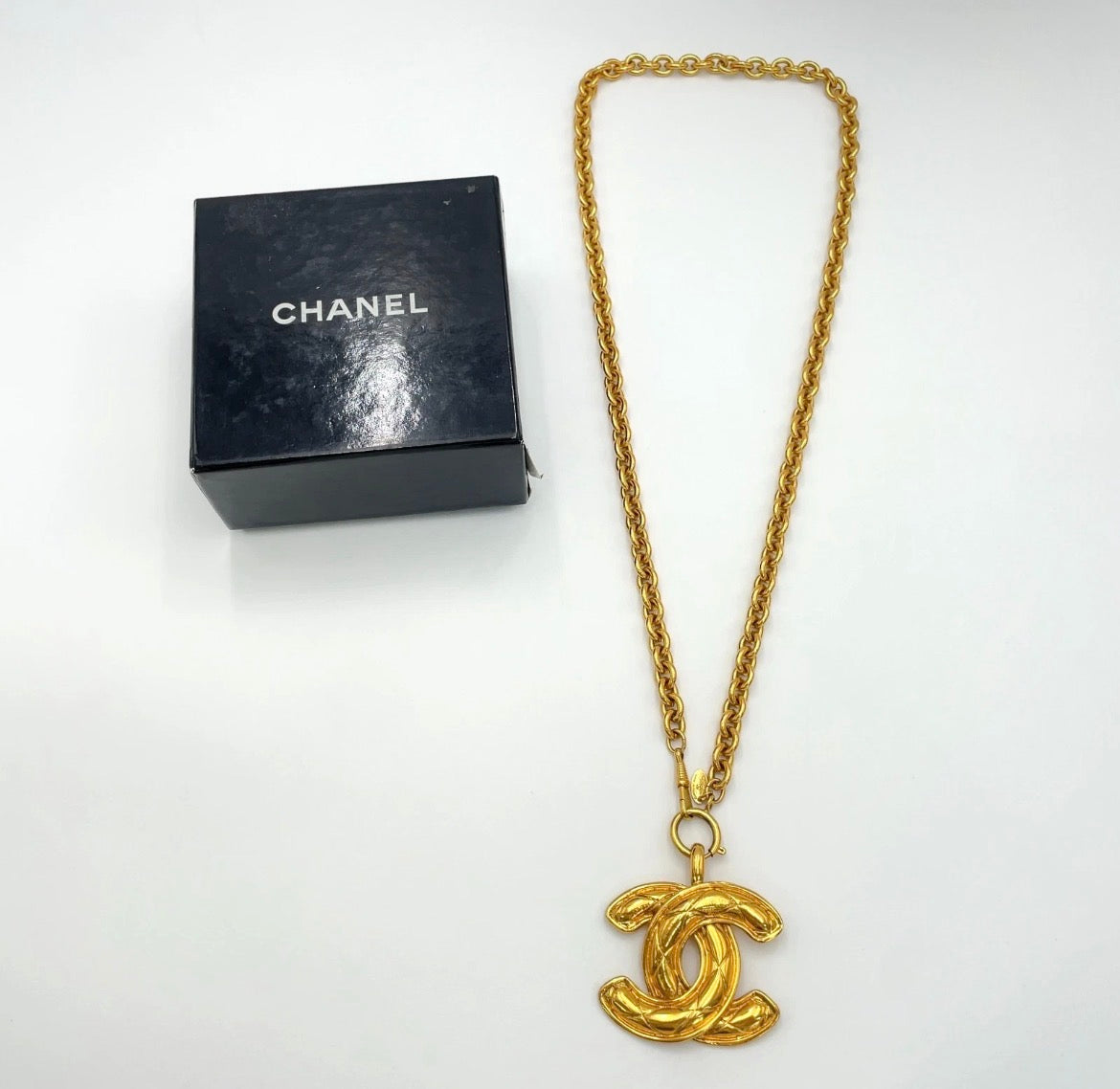 Authentic Vintage Chanel Quilted CC Pendant Necklace 24k Gold Plated Lagerfeld