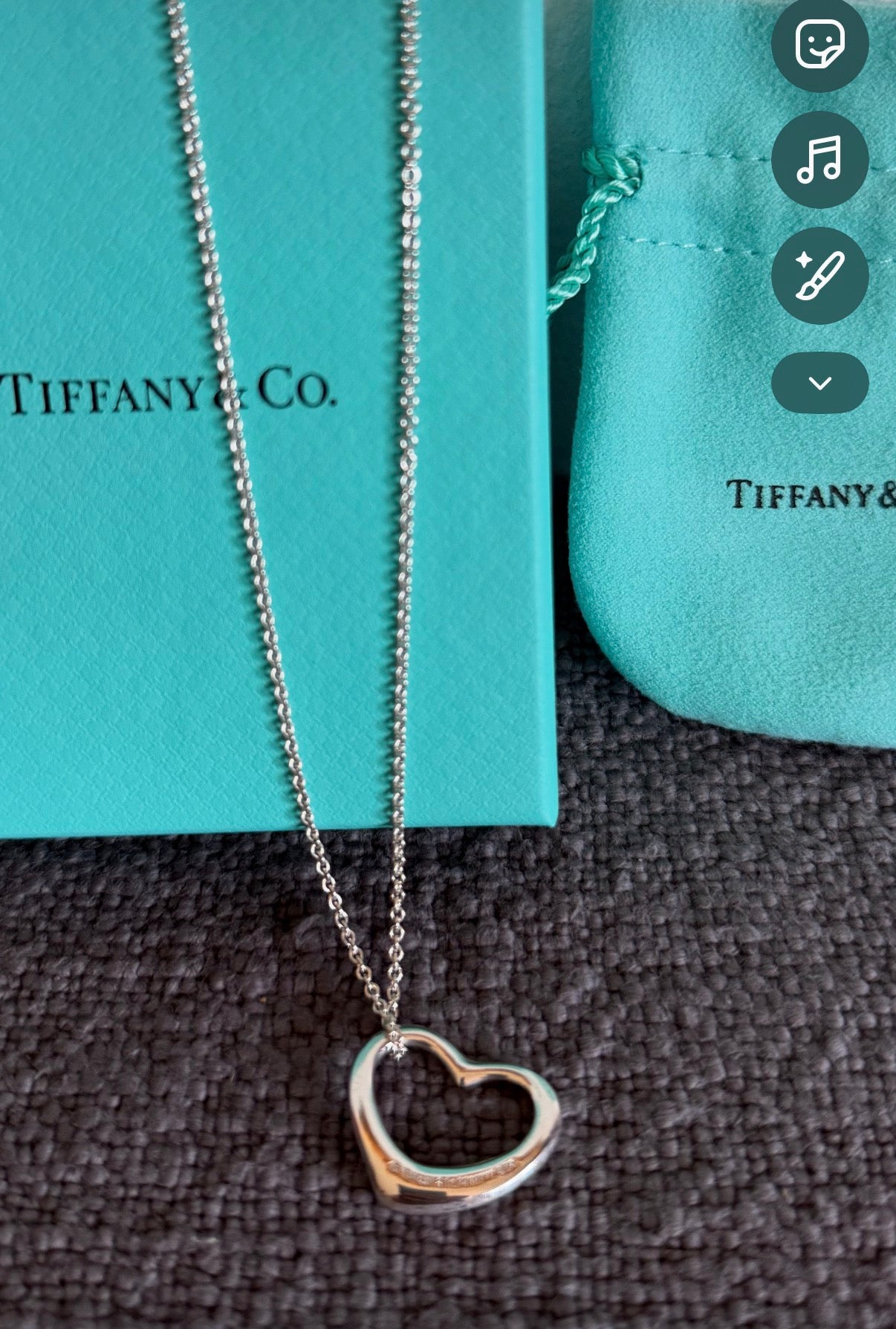 Vintage Tiffany’s Elsa Peretti Open Heart