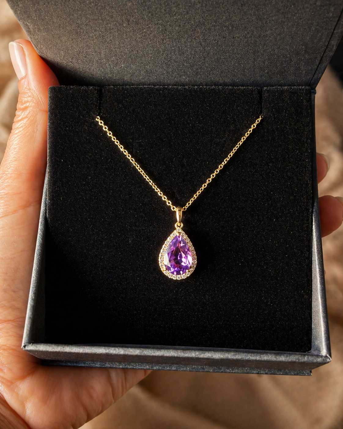 14K Gold, Amethyst & Diamond pendant